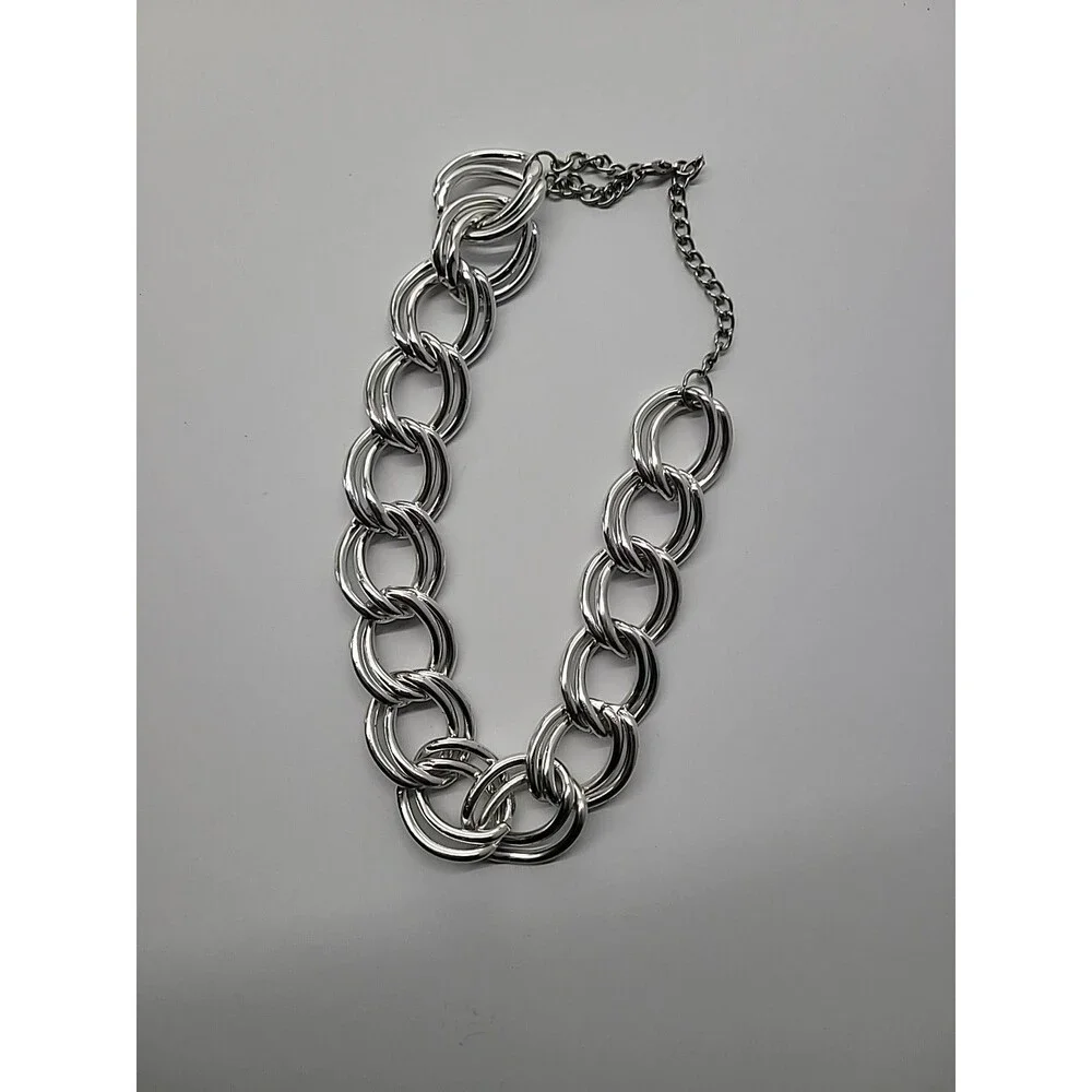Chunky Silver Tone Link Necklace Oversized Chain Statement Collar - Picture 9 of 10